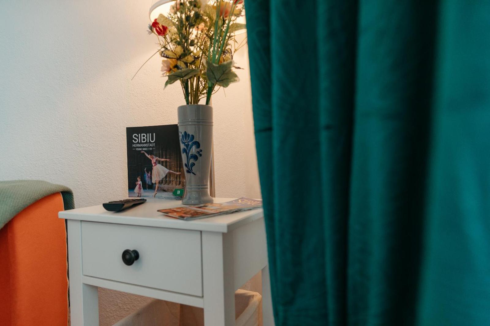 Flh - Apartament Mai Cu Aroma De Cafea Si Ceai Sibiu Eksteriør bilde
